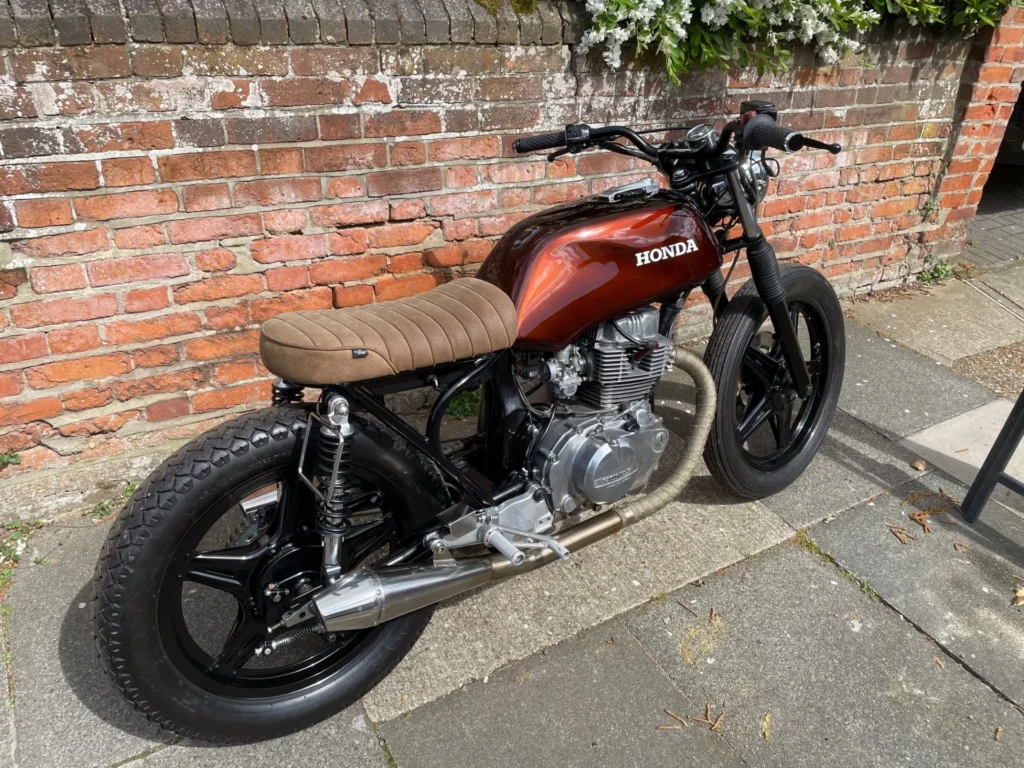 Honda CB250 Superdream Brat
