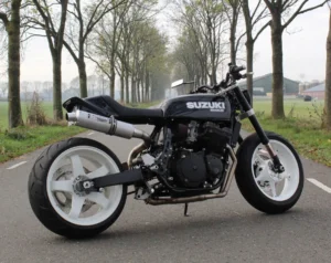 ONE-OFF SUZUKI GS1000/GSXR750 photo 1