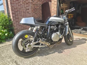 Kawasaki ZRX 1100 Custom photo 1