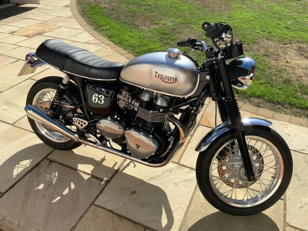 Triumph Thruxton Bonneville Custom