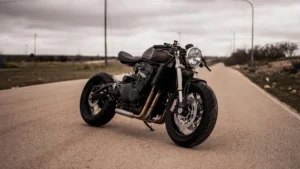 Triumph 1200 Custom “Throwback” b photo 1