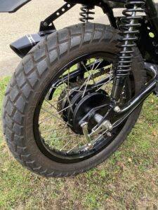 Honda CB350 photo 4