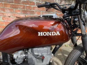 Honda CB250 Superdream Brat photo 2