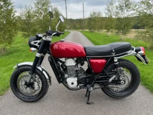 CB690 – A KTM 690 engined CB550 photo 4