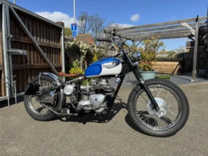 Triumph 500 Twin Custom Bobber photo 3