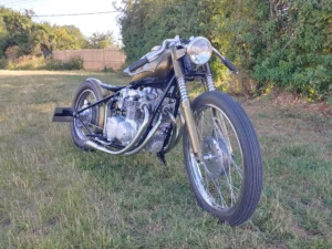 Honda CB550 1974 Custom, Bobber photo 3