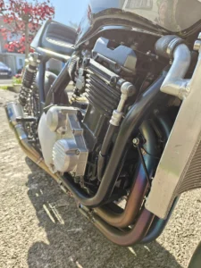 Kawasaki ZRX 1100 Custom photo 2