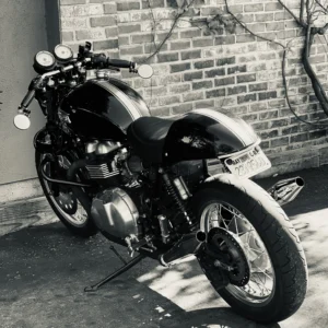 2014 Triumph Thruxton 900 EFI photo 2