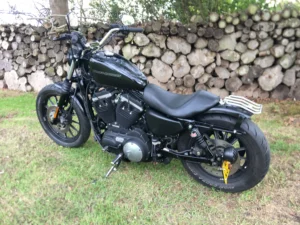Harley Davidson 883 iron photo 2