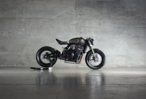 Triumph 1200 Custom “Throwback” b photo 6