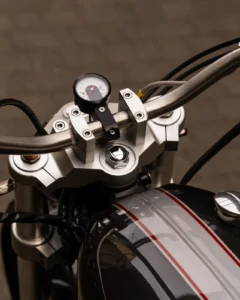 ASH Triumph Street Tracker photo 2