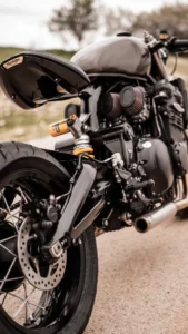 Triumph 1200 Custom “Throwback” b photo 4